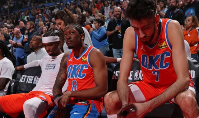 雷霆天要塌了？详解高开低走4大原因：失去罚球优势+三分投射不稳|亚历山大|俄克拉荷马雷霆队|明尼苏达森林狼队|圣安东尼奥马刺队|金州勇士队_新浪体育_新浪新闻